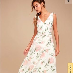 Romantic Possibilities White Floral Maxi Dress